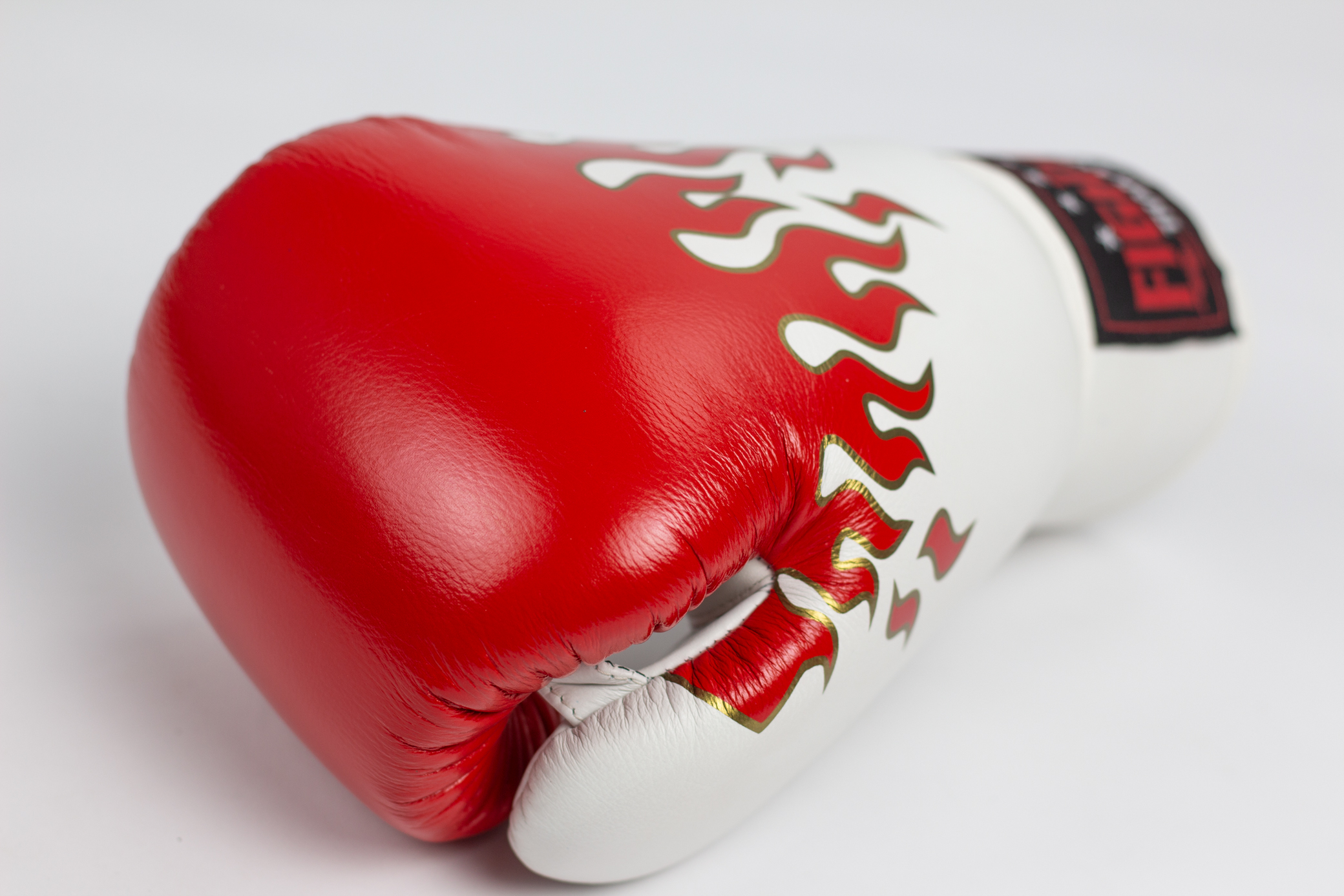 Boxing Gloves Velcro Blaze-white