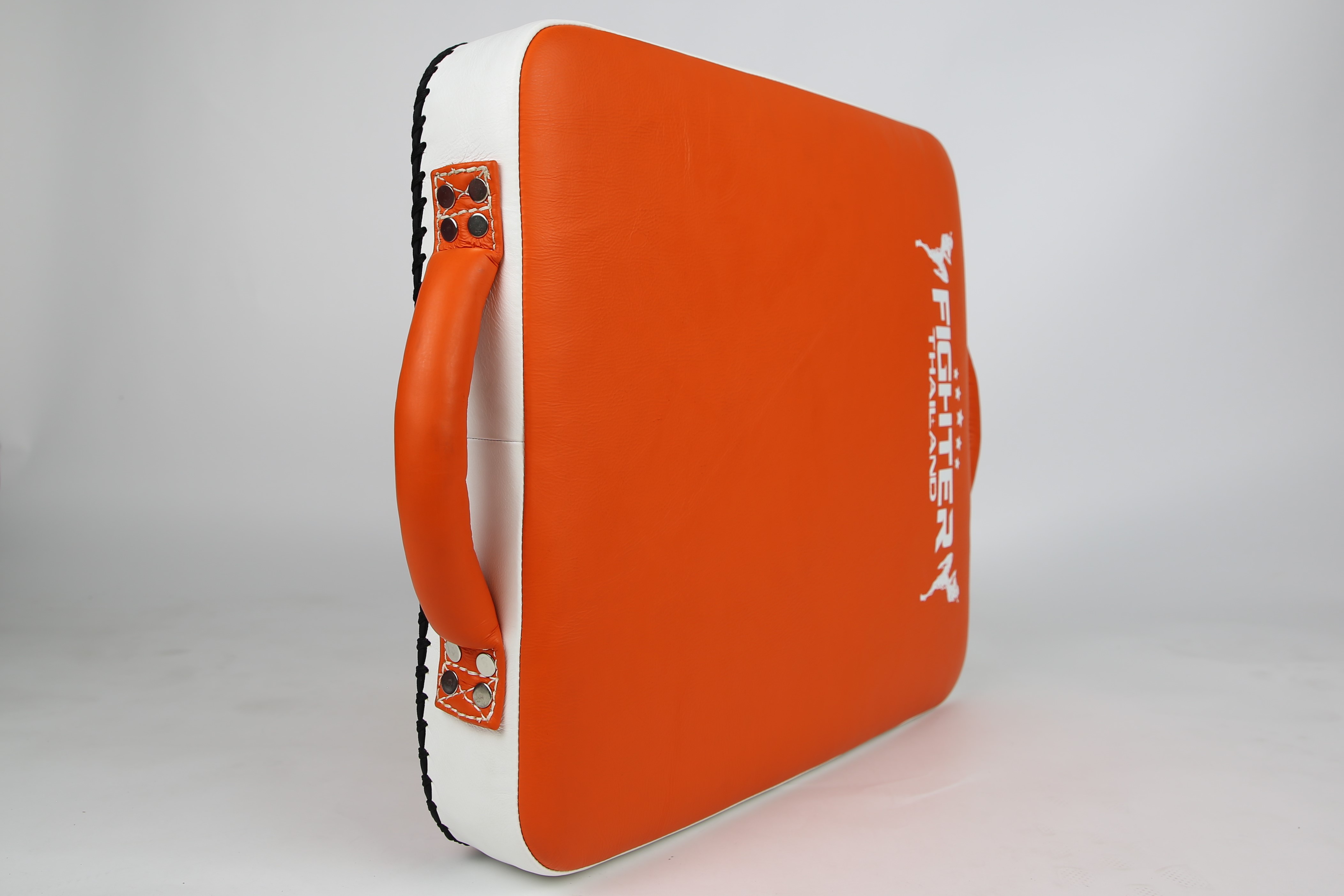 เป้าล่อเตะหน้าขา หนังวัวแท้ เกรดพรีเมี่ยม